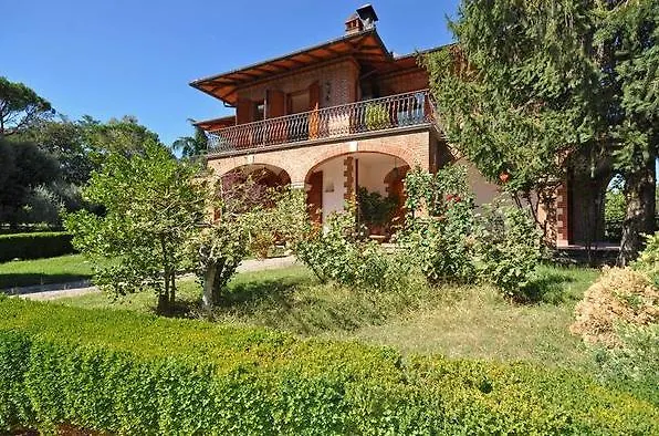 Villa Lauretana Torrita di Siena 0*,  Italy