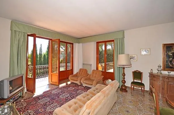 Villa Lauretana Torrita di Siena 0*,